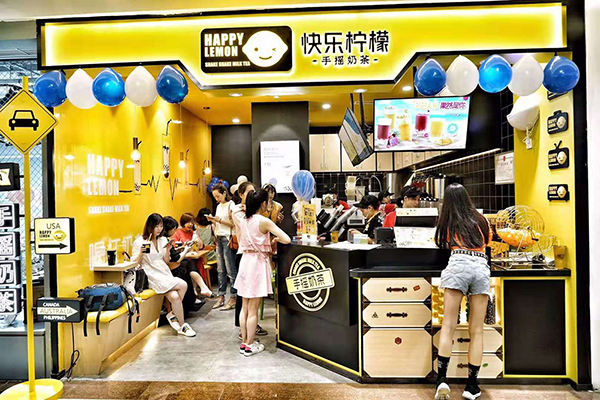 “秋后第一杯奶茶”，成都奶茶店裝修大比拼！